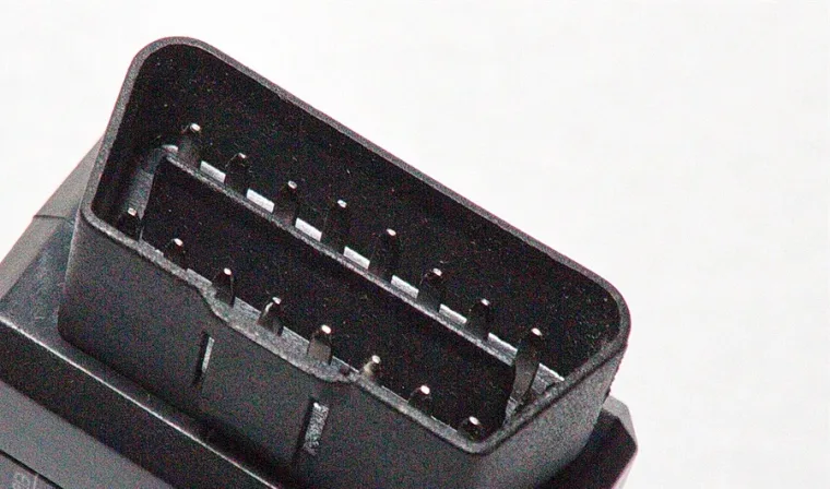 Conector OBD-II do rastreador plug-and-play